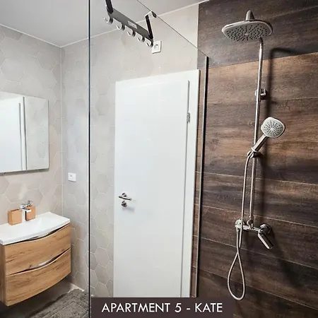 Casa Mili Apartament Jezera