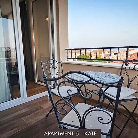 Casa Mili Apartament Jezera
